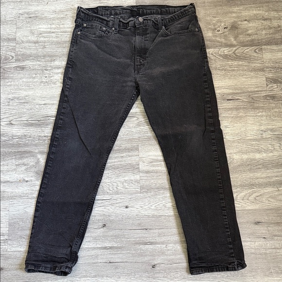 502 Levi's Men's Black Slim Taper Jeans - Picture 1 of 4